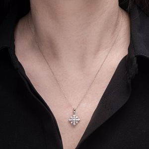 Diamond Cluster 18" Pendant Necklace in Sterling Silver